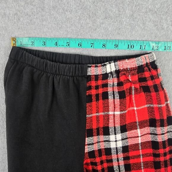 Revolution Pants Youth/Juniors Size Large Black Red Plaid Joggers Hip Hop - Picture 7 of 11